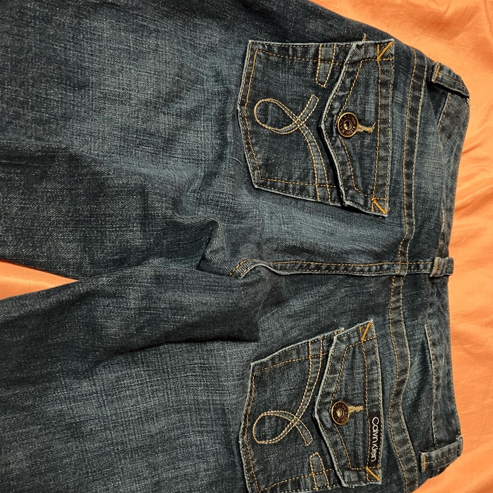 Women's Blue Jeans - Picture 3 of 4